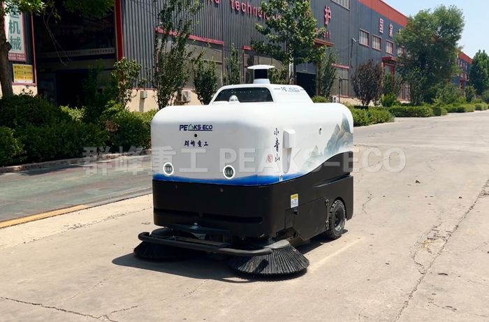 小青山无人驾驶扫地车