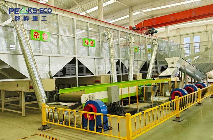 绿色循环垃圾分拣中心