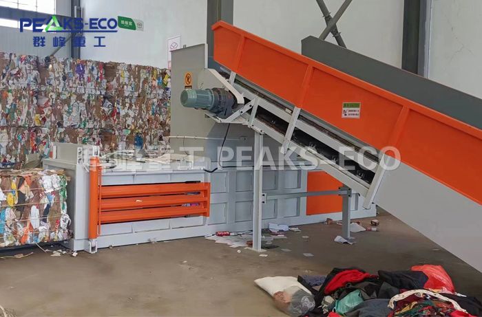 1250型全自动提门打包机