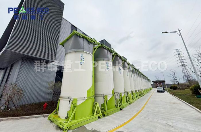 群峰重工助力慈溪城市环卫升级：竖式压缩工艺设备节前顺利安装