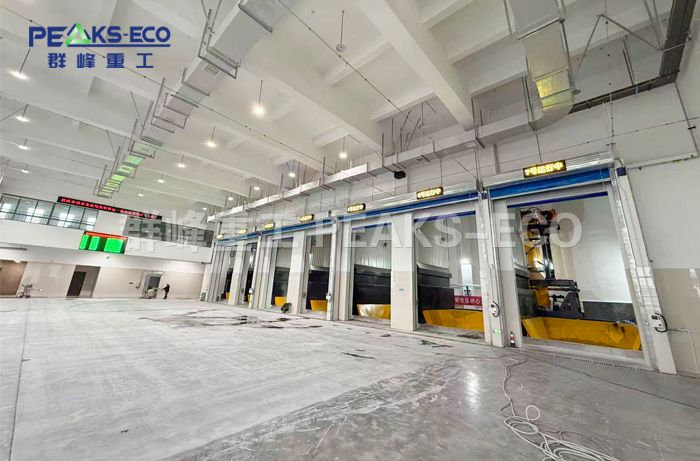 群峰重工助力慈溪城市环卫升级：竖式压缩工艺设备节前顺利安装